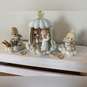 Precious Moments Set - The Halo Maker